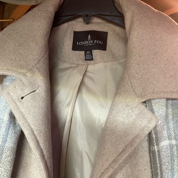 London Fog wool coat - Picture 7 of 7